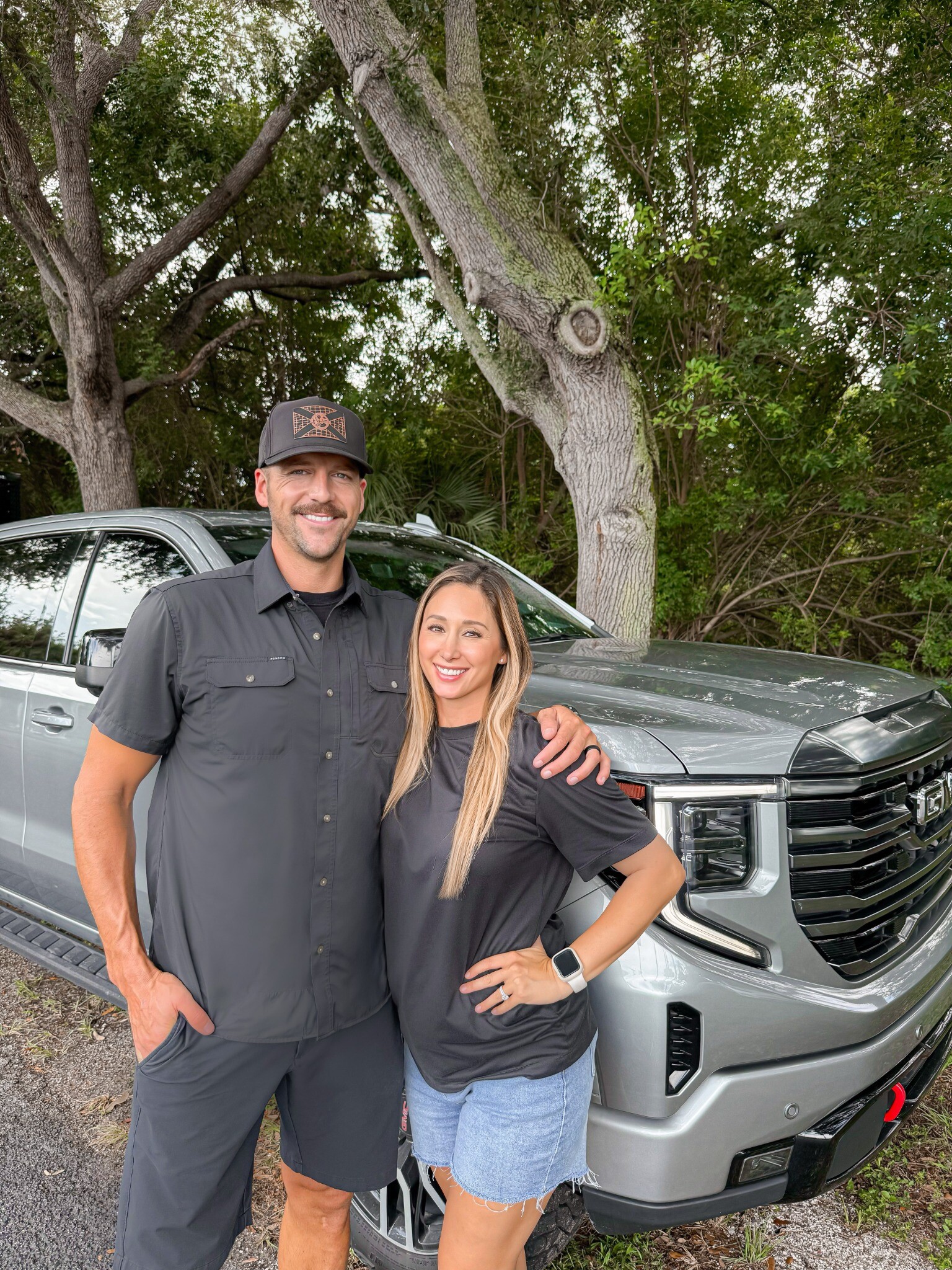 Taylor and Melissa, owners of Backroad Keys Hauling Co.
